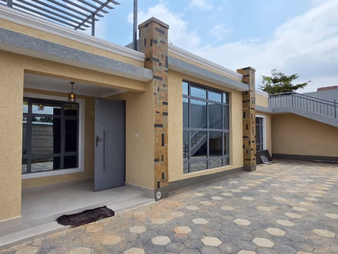 4 Bedroom Plus Dsq for Sale