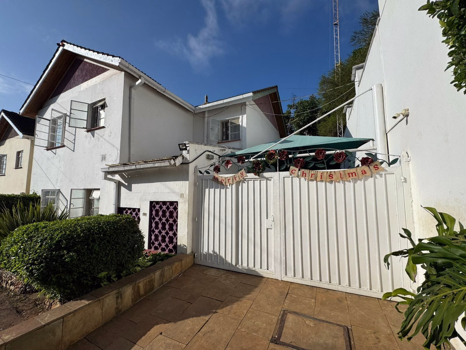 Spacious 4 Bedroom House with DSQ for Rent in Kileleshwa