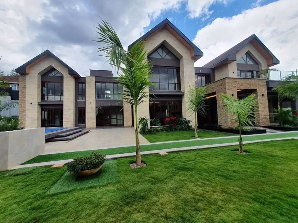 4 Bedroom Ambassadorial Residence  for Sale in Runda, Nairobi