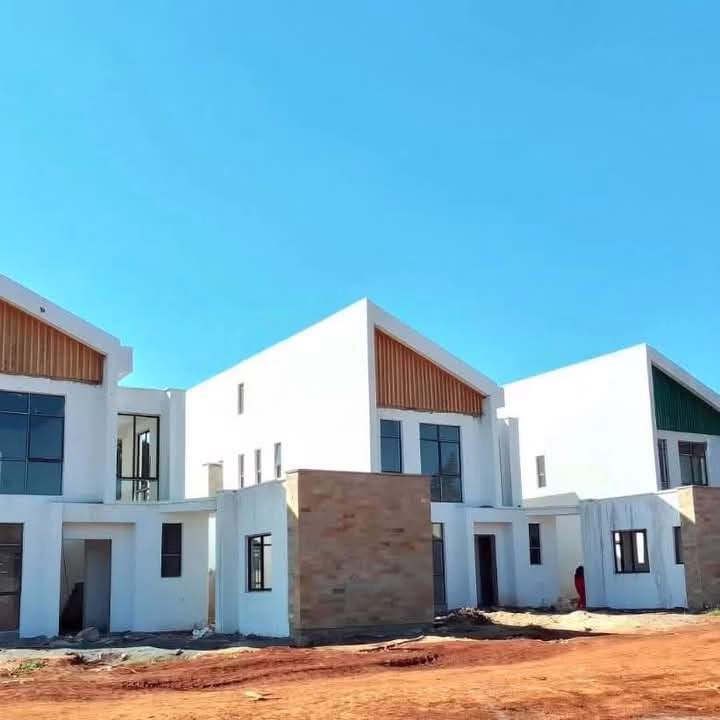 5 Bedroom House for Sale at Green View Villas, Kiambu Road