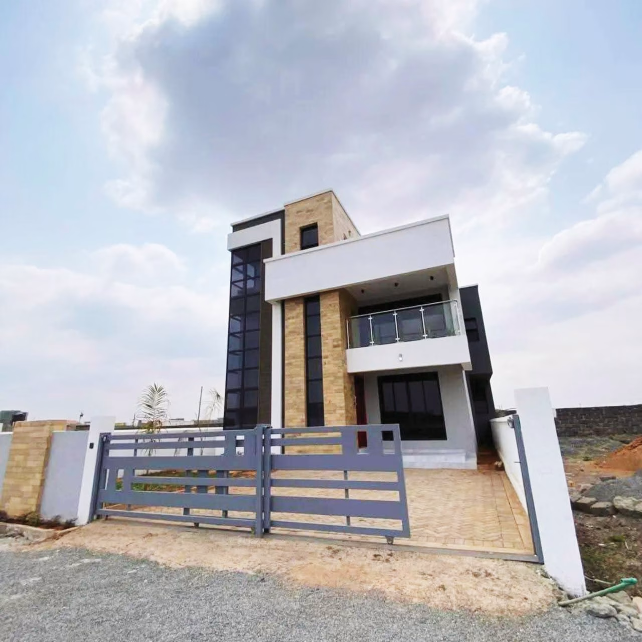 Ongoing 4 Bedroom Maisonettes  for Sale in Kamakis Ruiru