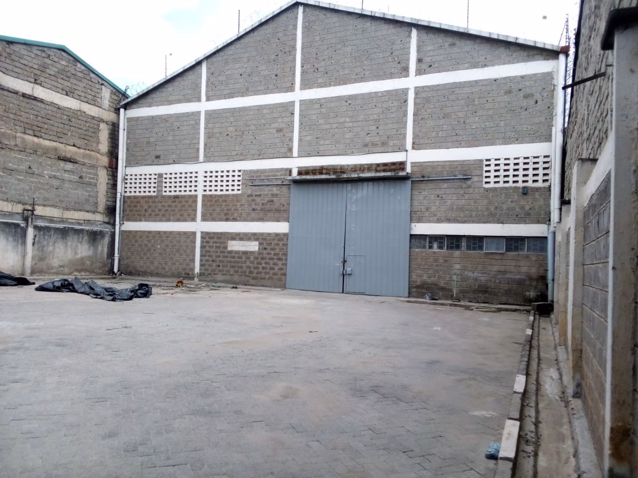 Godown with Yard Space for Rent in ICD Area, Mombasa Road