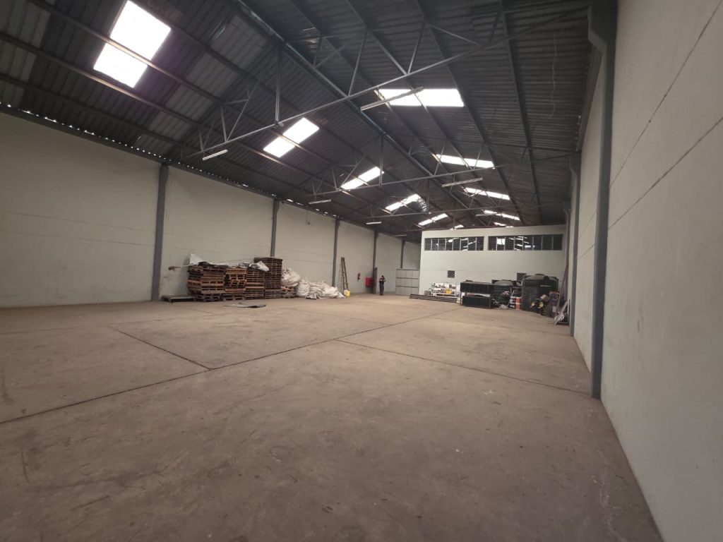 Affordable Warehouses and Yard