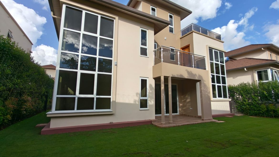 4 Bedroom Townhouse for Rent